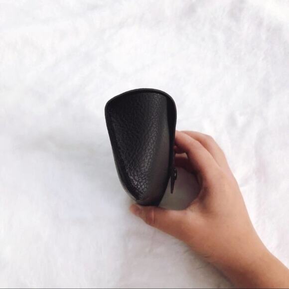 Harley Black Faux Leather Sunglass Case - Picture 7 of 9